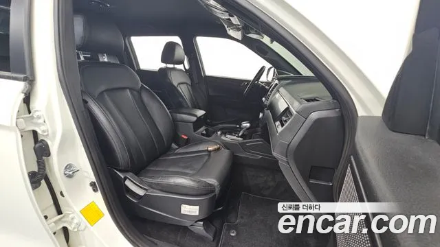 KG_Mobility_Ssangyong Rexton Новый Rexton Sport Khan Дизель 2.2 4WD — Фото автомобиля 26