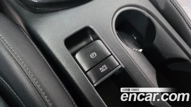 Kia Seltos New — Фото автомобиля 22