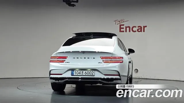 Genesis G80 RG3 — Фото автомобиля 4