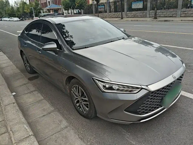 BYD Qin PLUS — Фото автомобиля 3