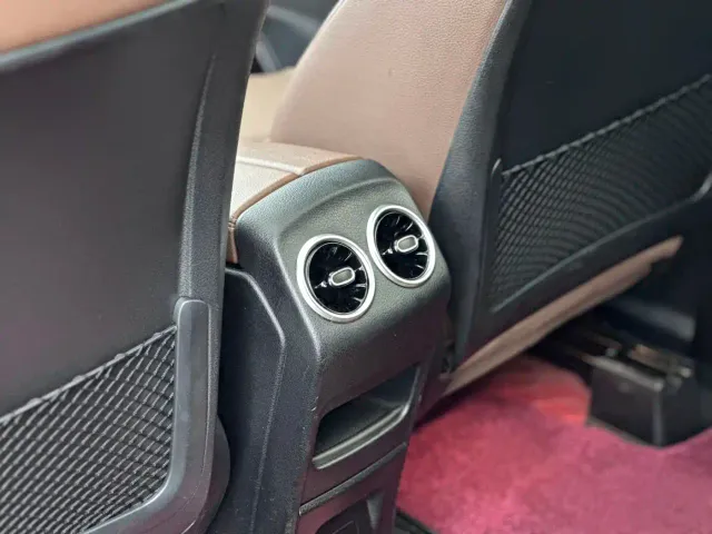Mercedes-Benz GLB-Class — Фото автомобиля 11