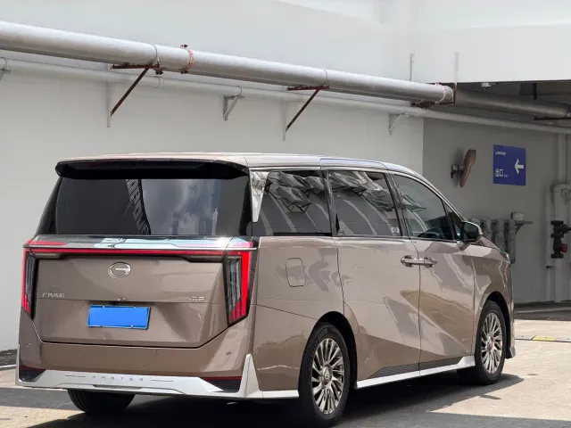 GAC Trumpchi M8 — Фото автомобиля 16