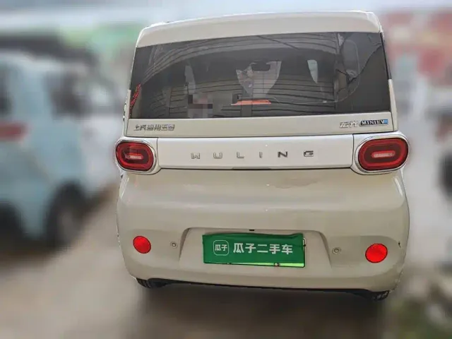 Wuling Hongguang Mini EV — Фото автомобиля 3