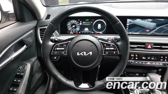 Kia Seltos New — Фото автомобиля 19