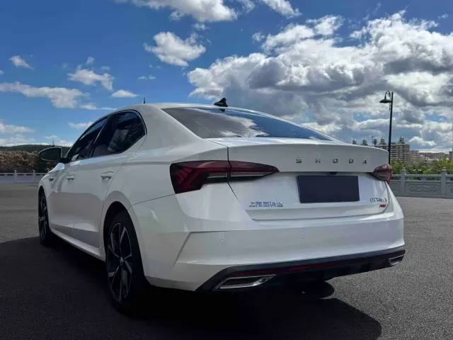 Skoda Octavia — Фото автомобиля 4
