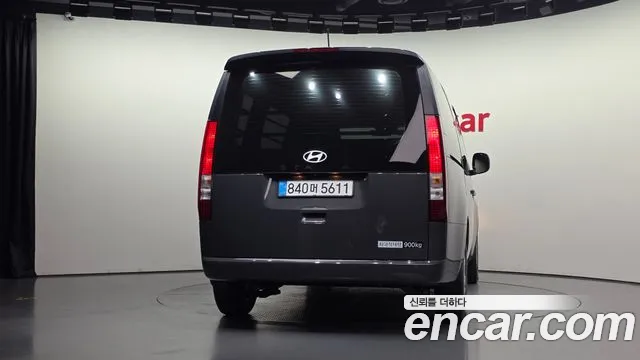 Hyundai Staria — Фото автомобиля 4