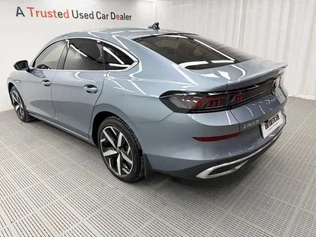 Volkswagen Lamando — Фото автомобиля 6