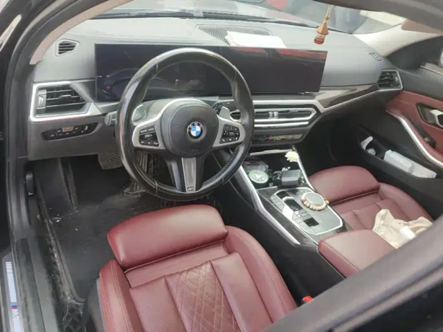 BMW 3 Series — Фото автомобиля 12