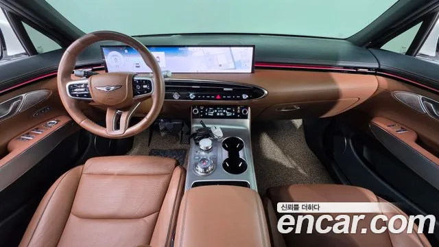 Genesis GV70 — Фото автомобиля 10