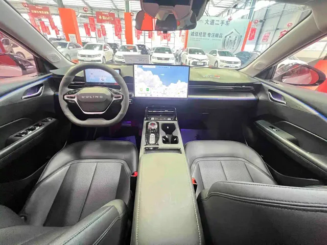 Wuling Starlight — Фото автомобиля 9