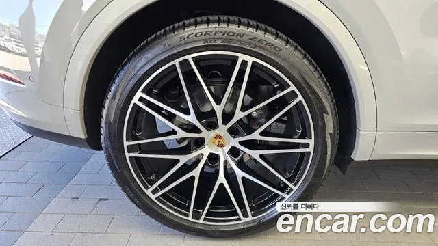 Porsche Cayenne PO536 — Фото автомобиля 5
