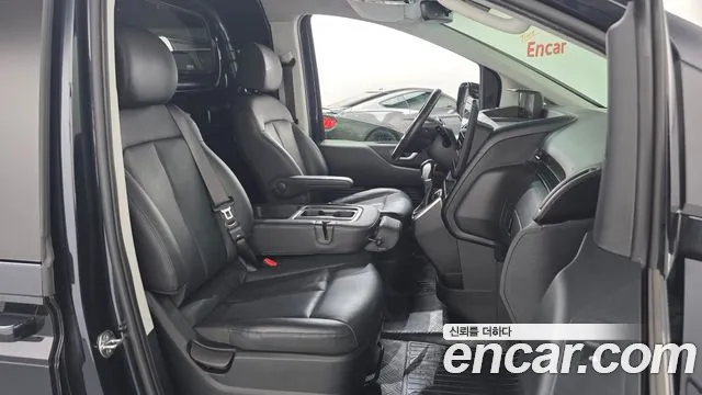 Hyundai Staria Staria Карго 3 места — Фото автомобиля 9