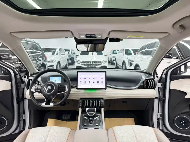 BYD Yuan PLUS — Фото автомобиля 9