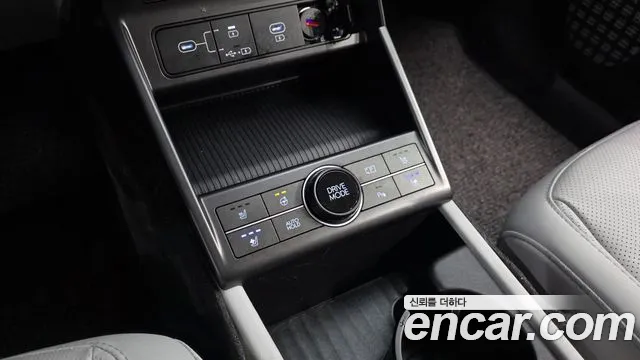 Hyundai Kona SX2 — Фото автомобиля 22