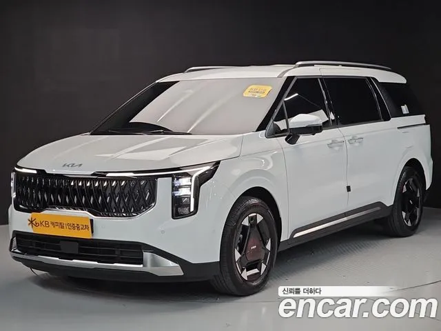 Фотография автомобиля — Kia Carnival 4th Gen