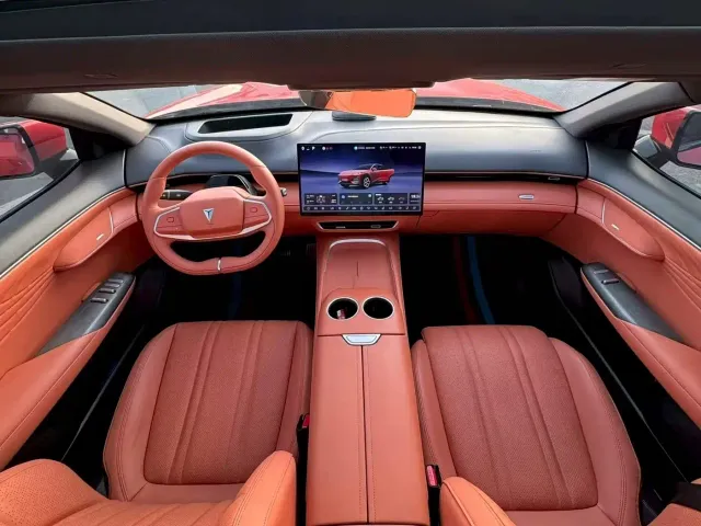 Deepal Deepal S07 2024 215Max Qiankun Intelligent Driving ADS SE Range Extender — Фото автомобиля 5