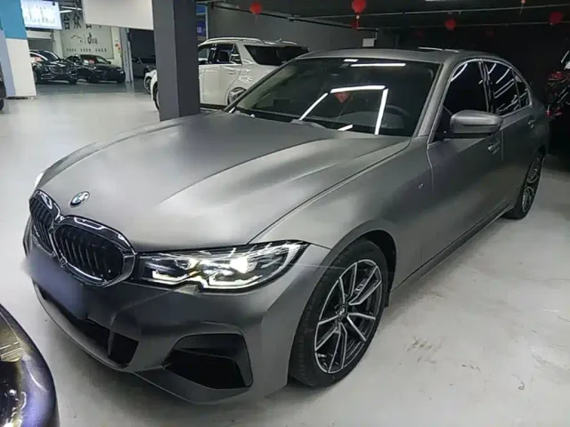 Фотография автомобиля — BMW 3 Series