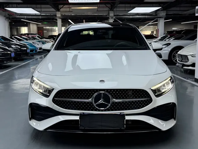 Mercedes-Benz A-Class — Фото автомобиля 2