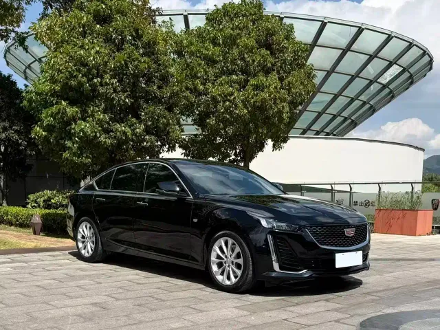 Cadillac CT5 — Фото автомобиля 3