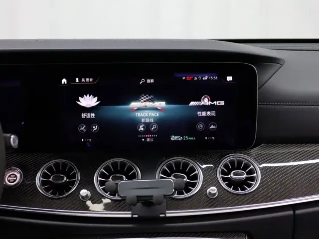 Mercedes-Benz E-Class AMG — Фото автомобиля 15