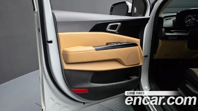 Kia Carnival 4th Gen — Фото автомобиля 13