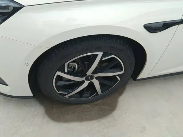 BYD Seal 07 DM-i — Фото автомобиля 22