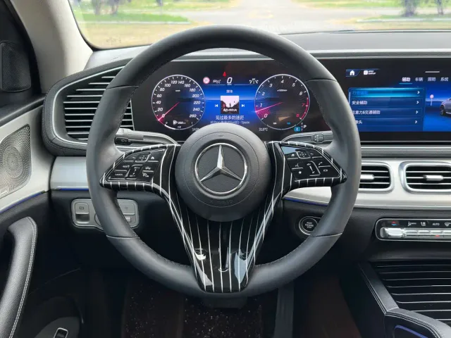 Mercedes-Benz GLE Coupe — Фото автомобиля 19