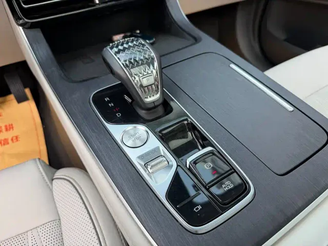 GAC Trumpchi GS8 — Фото автомобиля 7