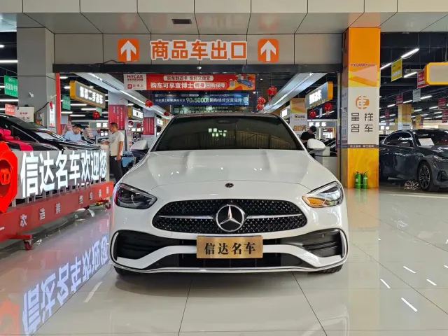 Mercedes-Benz C-Class — Фото автомобиля 2