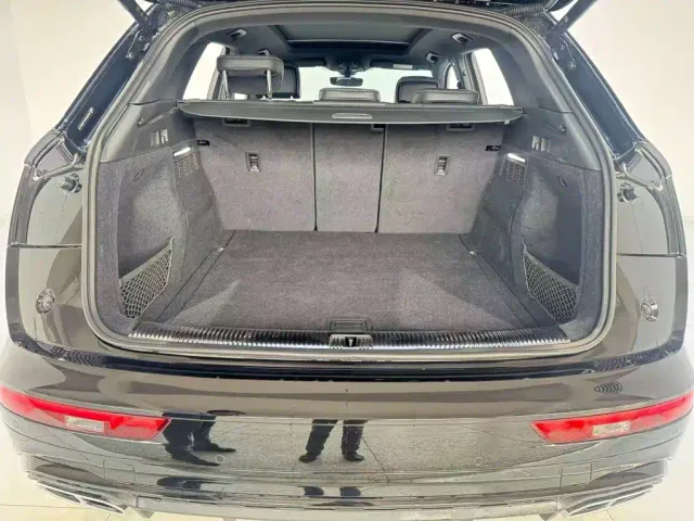 Audi Q5L — Фото автомобиля 6