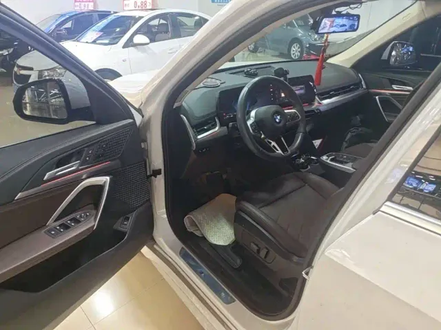 BMW X1 — Фото автомобиля 15