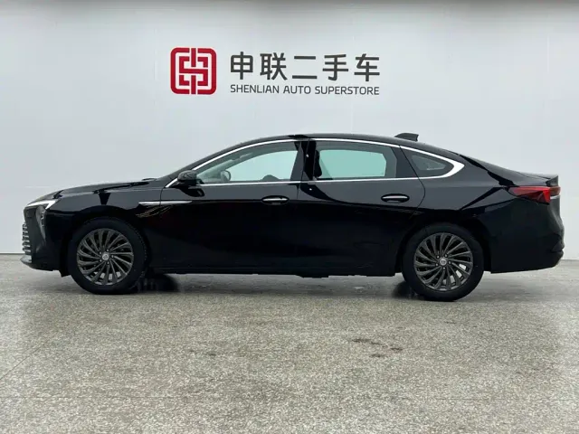Buick LaCrosse — Фото автомобиля 3