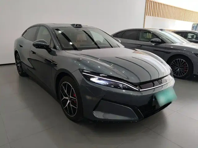 BYD Han L — Фото автомобиля 3