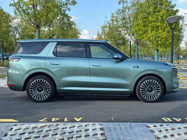 IM Motors LS8 — Фото автомобиля 8