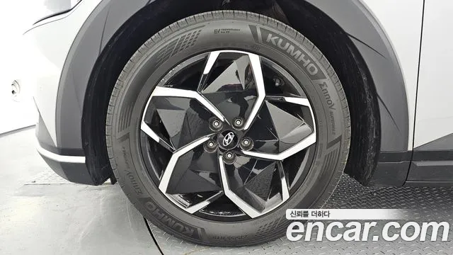 Hyundai Ioniq 5 — Фото автомобиля 5