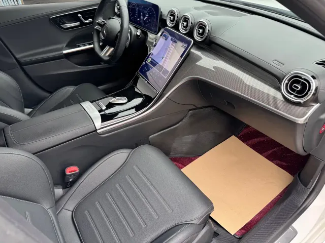 Mercedes-Benz C-Class — Фото автомобиля 11