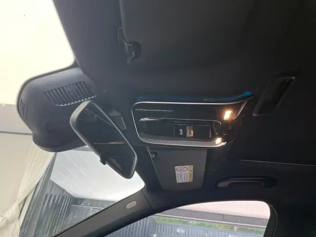 Mercedes-Benz C-Class — Фото автомобиля 11