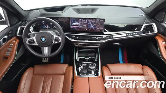 BMW X7 — Фото автомобиля 7