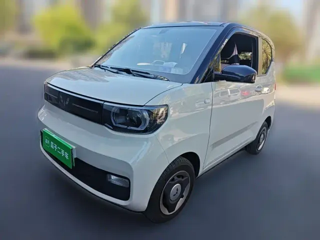 Фотография автомобиля — Wuling Hongguang Mini EV