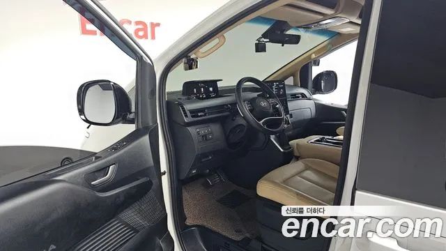Hyundai Staria Staria Карго 3 места — Фото автомобиля 10