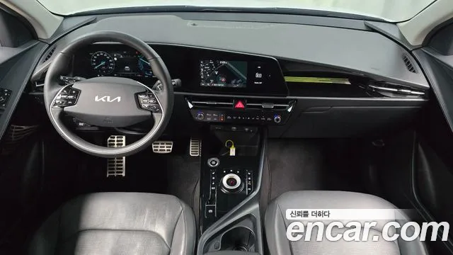 Kia Niro The All New Niro Signature — Фото автомобиля 7