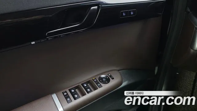 Hyundai Grandeur GN7 — Фото автомобиля 13