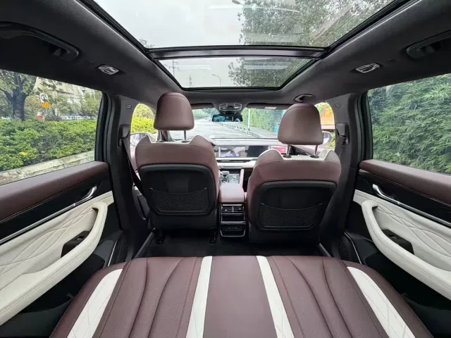Geely Xingyue L — Фото автомобиля 18