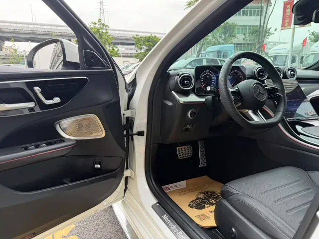 Mercedes-Benz C-Class — Фото автомобиля 9