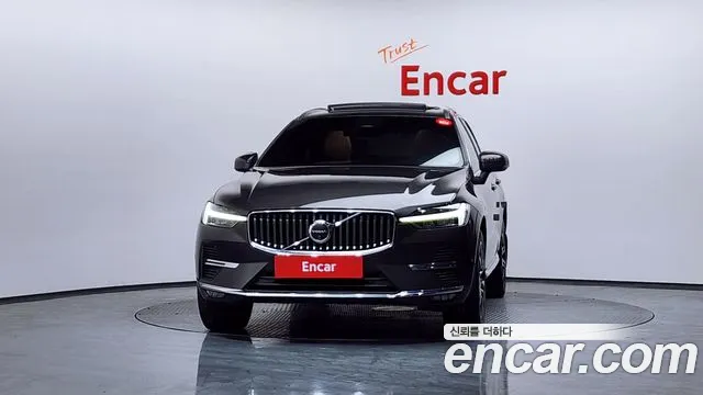 Вольво XC60 — Фото автомобиля 3