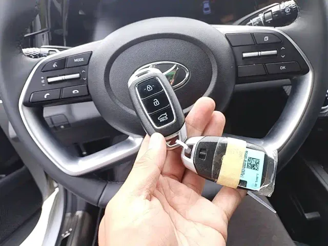 Hyundai Elantra — Фото автомобиля 8