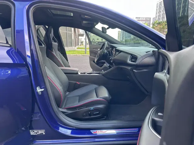 Buick Regal — Фото автомобиля 16