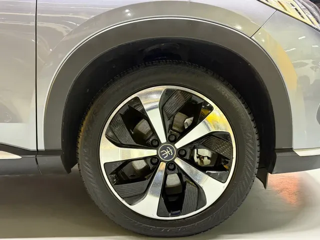 BYD Song PLUS — Фото автомобиля 26