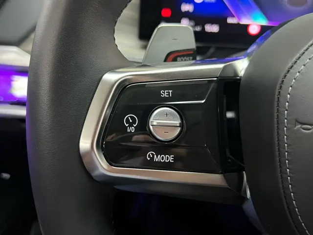 BMW 7 Series — Фото автомобиля 23