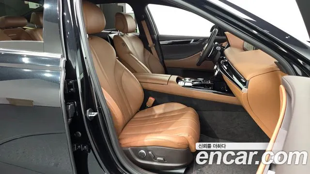 Genesis G80 Бензин 3.5 турбо AWD — Фото автомобиля 11
